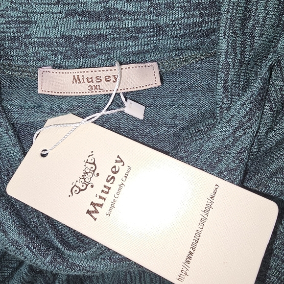 NWT MIUSEY Green 3x Tunic Top - Picture 5 of 6